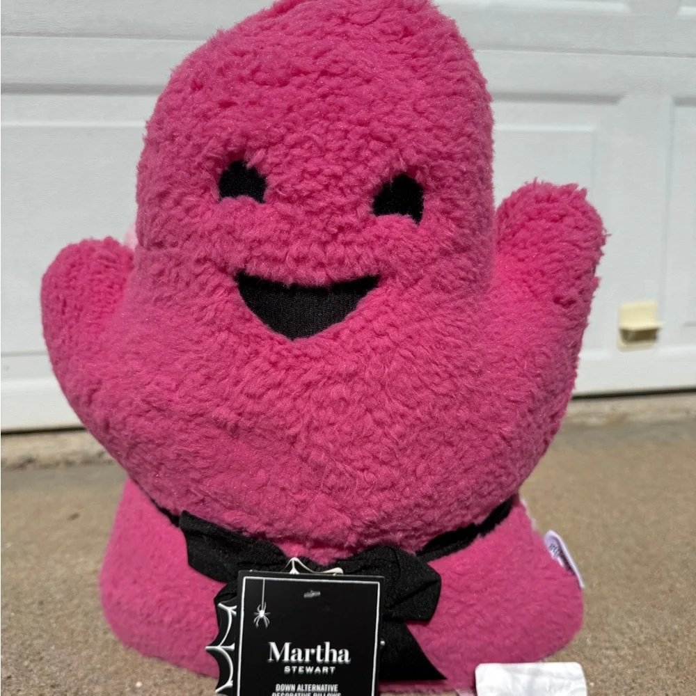 Martha Stewart Set of 3 Pink Plush Ghost Pillows- NWT
